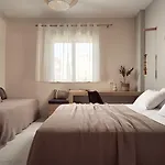 Casa Del Mar Bed & Breakfast 4*