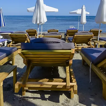 Casa Del Mar