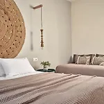 Casa Del Mar Bed & Breakfast 4*