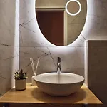 Casa Del Mar Bed & Breakfast 4*