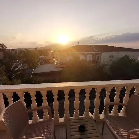 Alojamento de Acomodação e Pequeno-almoço Casa Del Mar